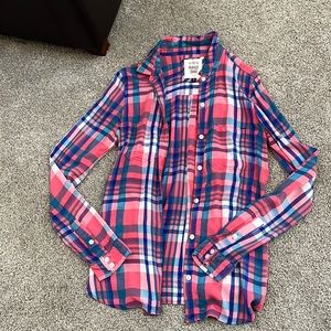 Red (with other colors) flannel/plaid shirt